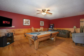 Bears Corner w/ Hot Tub, Arcade & Community Pool!